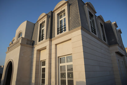 خدمة تركيب الحجر الطبيعي
