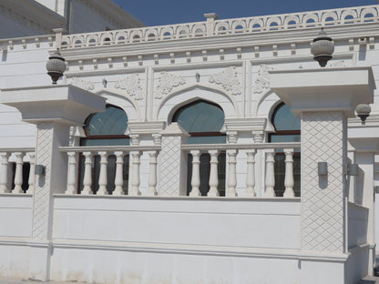 خدمة تركيب الحجر الطبيعي